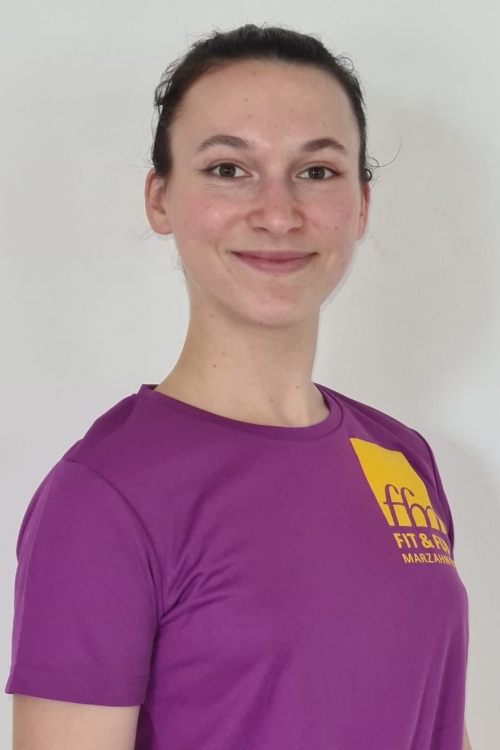 Greta (Übungsleiterin für Tanzkurse)