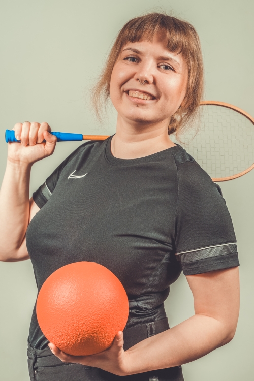 Maja (Mitarbeiterin im Büro)